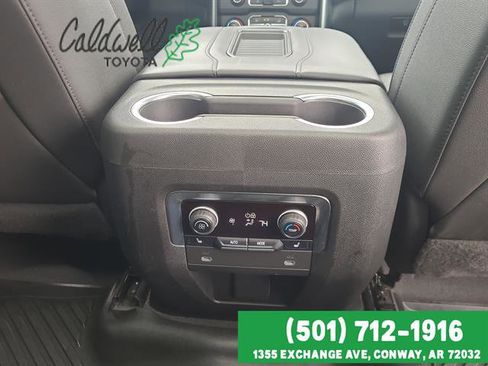 Used 2022 Chevrolet Tahoe LT w/ LT Signature Package RWD image 25
