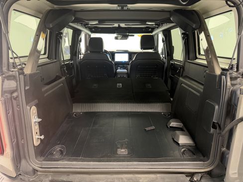Used 2025 Ford Bronco Badlands AWD/4WD image 28