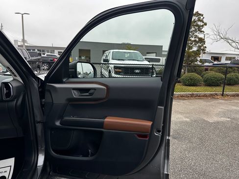 New 2025 Ford Bronco Sport Outer Banks w/ Outer Banks Tech Package+ image 34