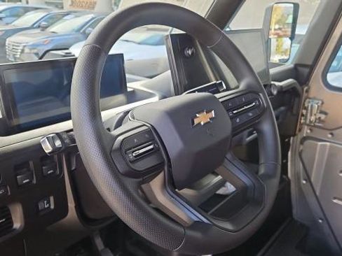 New 2025 Chevrolet Brightdrop 600 FWD image 11
