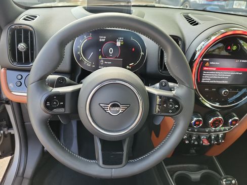 Used 2024 MINI Cooper Countryman S FWD image 20