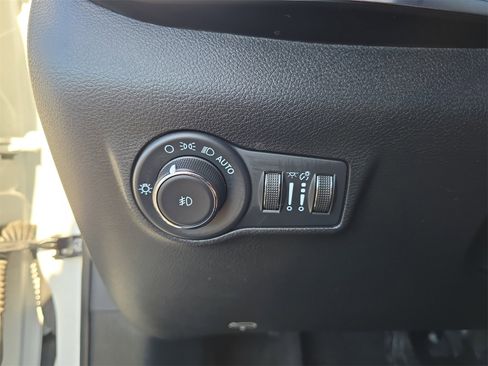 Used 2022 Jeep Compass High Altitude image 22