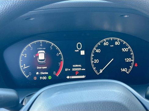 New 2026 Honda HR-V LX image 9