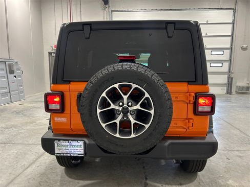 New 2025 Jeep Wrangler Sport S image 7