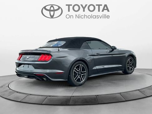 Used 2020 Ford Mustang Premium RWD image 5