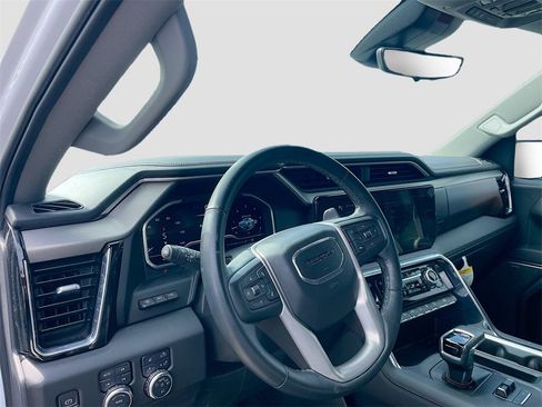 Used 2024 GMC Sierra 1500 Denali w/ Denali Reserve Package image 12