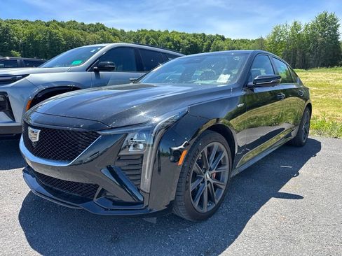 Used 2025 Cadillac CT5 V AWD/4WD image 1