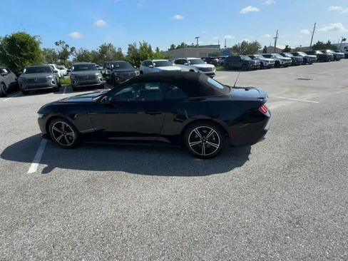 Used 2024 Ford Mustang Premium RWD image 5