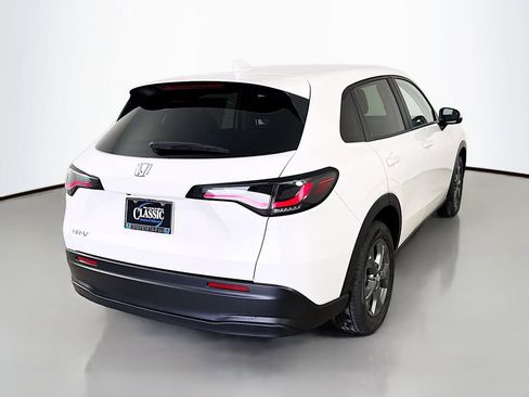 New 2026 Honda HR-V LX image 7