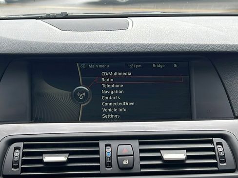 Used 2011 BMW 535i Sedan image 22