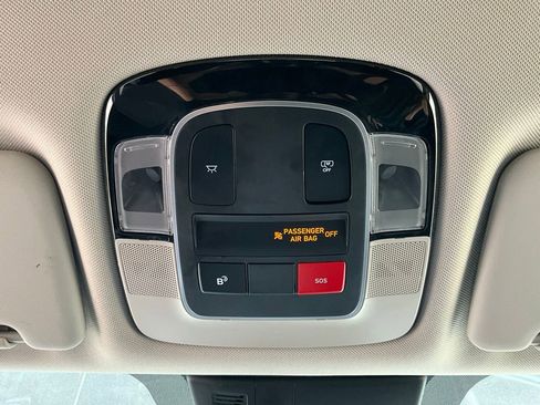 Used 2025 Hyundai Tucson SEL image 17