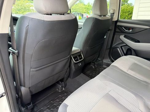 Used 2024 Subaru Outback Premium AWD/4WD image 39