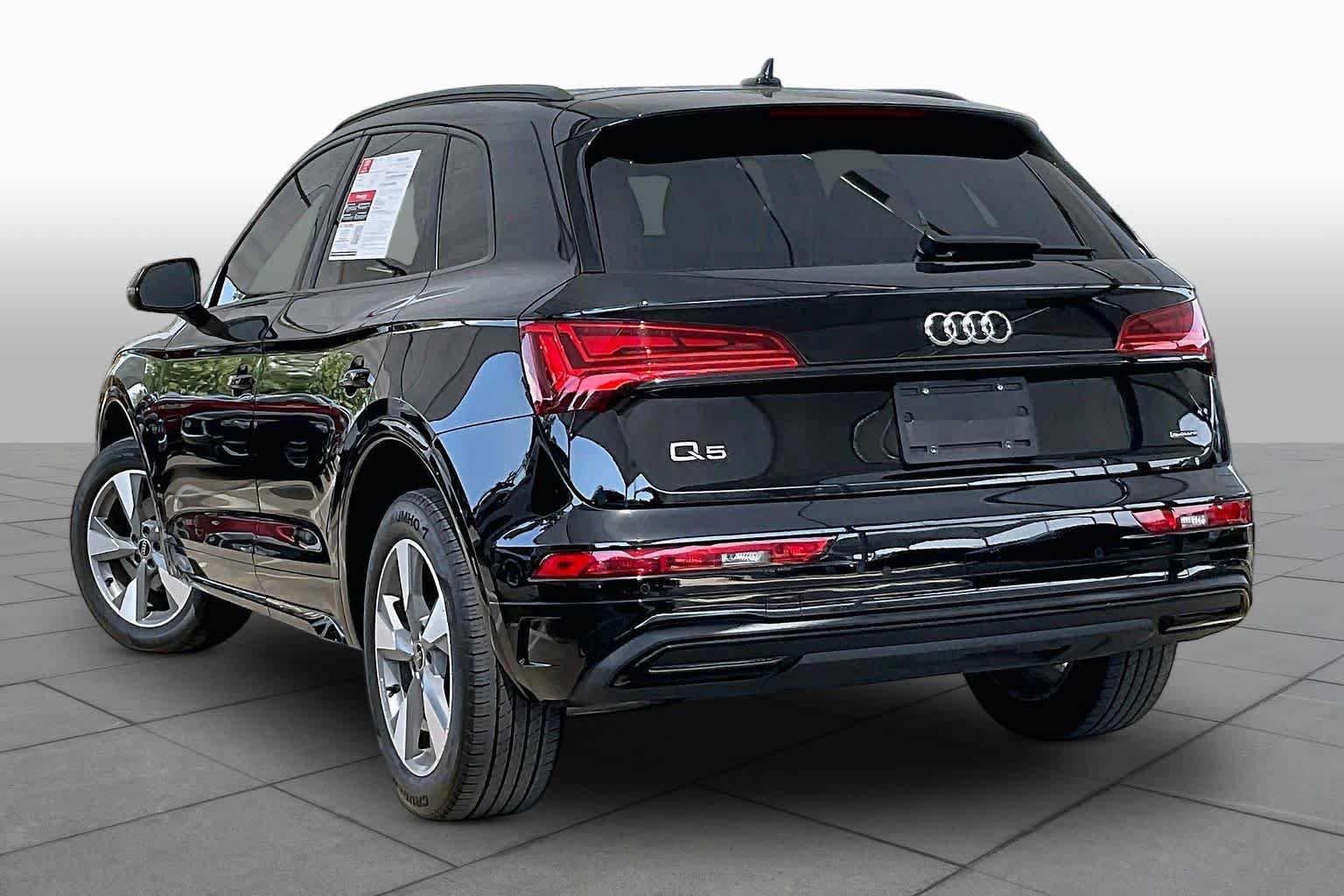 Used 2025 Audi Q5 2.0T Premium w/ Convenience Plus Package AWD/4WD image 11