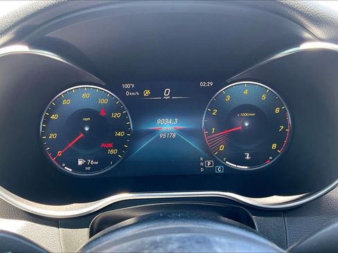 Used 2021 Mercedes-Benz GLC 300 image 26