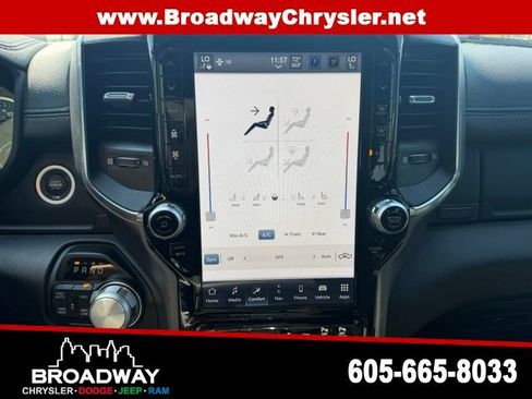 Used 2024 RAM 1500 Laramie AWD/4WD image 19