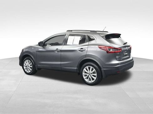 Used 2022 Nissan Rogue Sport S FWD image 3