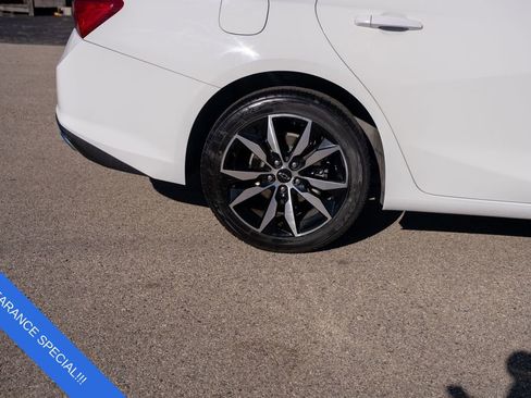 Used 2022 Chevrolet Malibu RS image 9