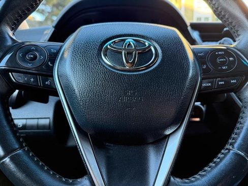 Used 2018 Toyota Camry SE FWD image 84
