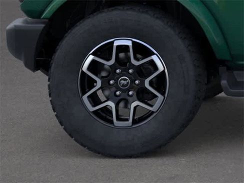 New 2025 Ford Bronco Outer Banks image 21