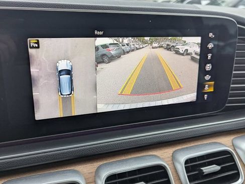Used 2021 Mercedes-Benz GLE 350 4MATIC image 27