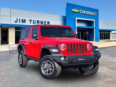 Used 2024 Jeep Wrangler Sport S image 1