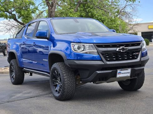 Used 2019 Chevrolet Colorado ZR2 w/ ZR2 Dusk Special Edition AWD/4WD image 2