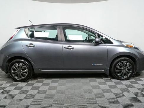Used 2015 Nissan Leaf S w/ Charge Package image 3