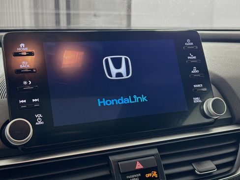 Used 2022 Honda Accord Sport image 15