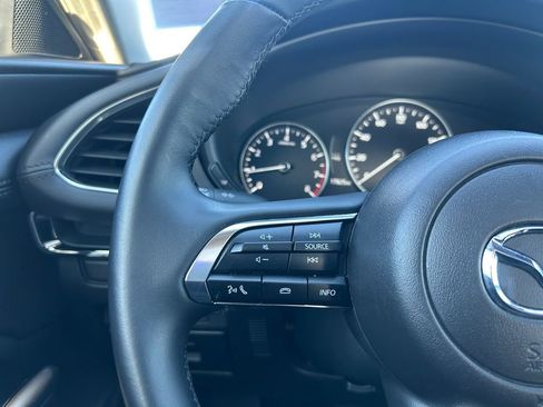 Used 2025 MAZDA MAZDA3 s image 17