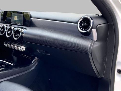 Used 2019 Mercedes-Benz A 220 image 19