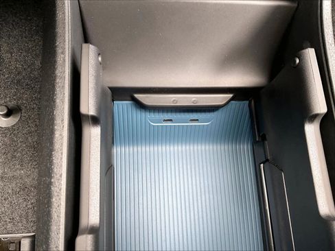 New 2026 Volvo EX30 Plus w/ Protection Package image 23