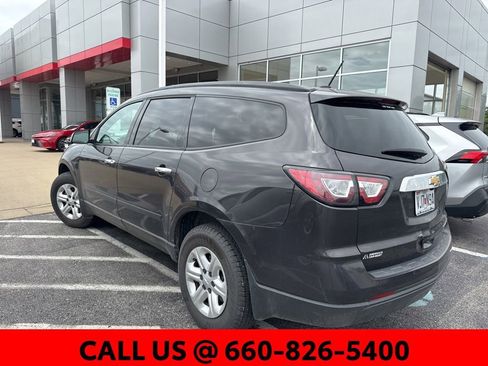 Used 2015 Chevrolet Traverse LS FWD image 8