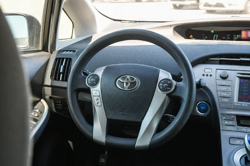 Used 2014 Toyota Prius Three FWD image 12