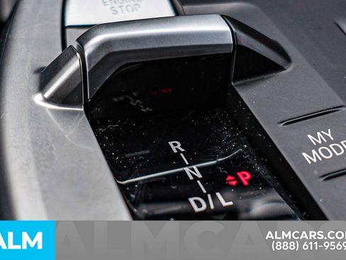 Used 2025 BMW X2 xDrive28i image 41