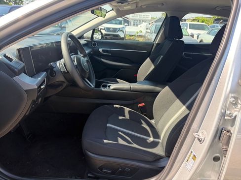 Used 2025 Hyundai Sonata SEL FWD image 27