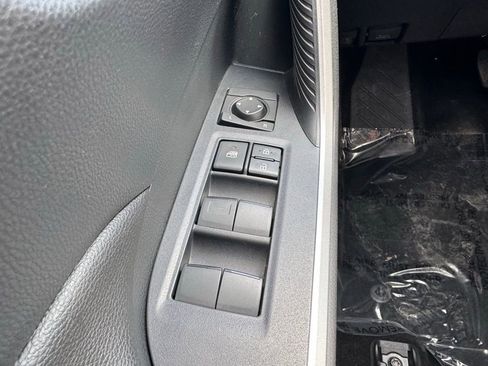 Certified 2023 Toyota RAV4 LE AWD/4WD image 31