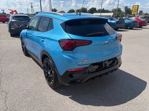 Used 2025 Buick Encore GX Sport Touring w/ Experience Buick Package FWD image 4