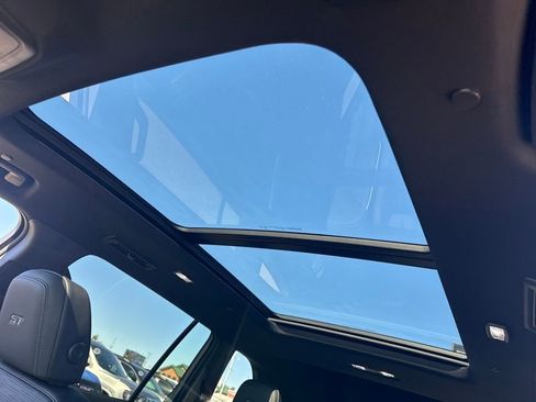 New 2026 Buick Enclave Sport Touring w/ Power Package image 16