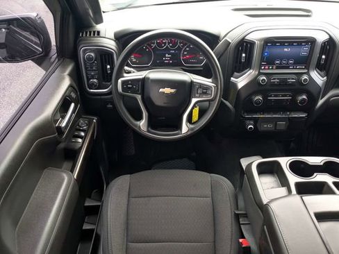 Used 2020 Chevrolet Silverado 1500 LT w/ Trailering Package AWD/4WD image 15