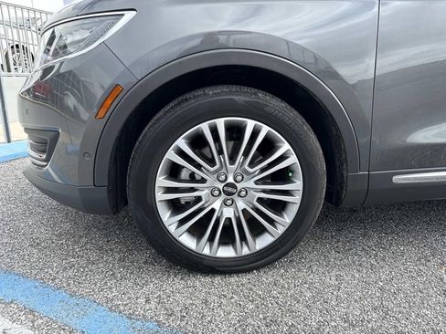 Used 2018 Lincoln MKX Reserve w/ Luxury Package image 11