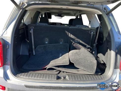 Used 2021 Hyundai Palisade SEL w/ Convenience Package image 19