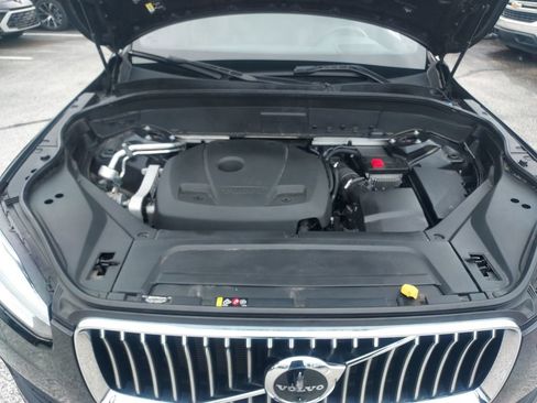 Used 2021 Volvo XC90 T6 Momentum w/ Advanced Package AWD/4WD image 45