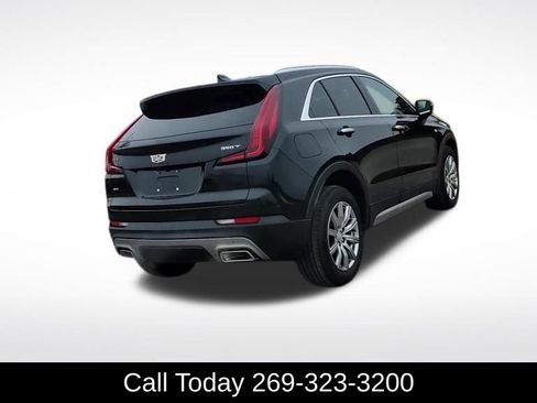 Used 2021 Cadillac XT4 Premium Luxury w/ Cold Weather Package image 8