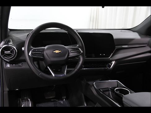 Certified 2025 Chevrolet Equinox LT FWD image 6