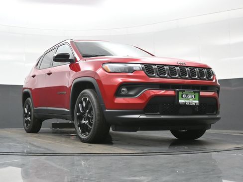 New 2026 Jeep Compass Latitude image 17