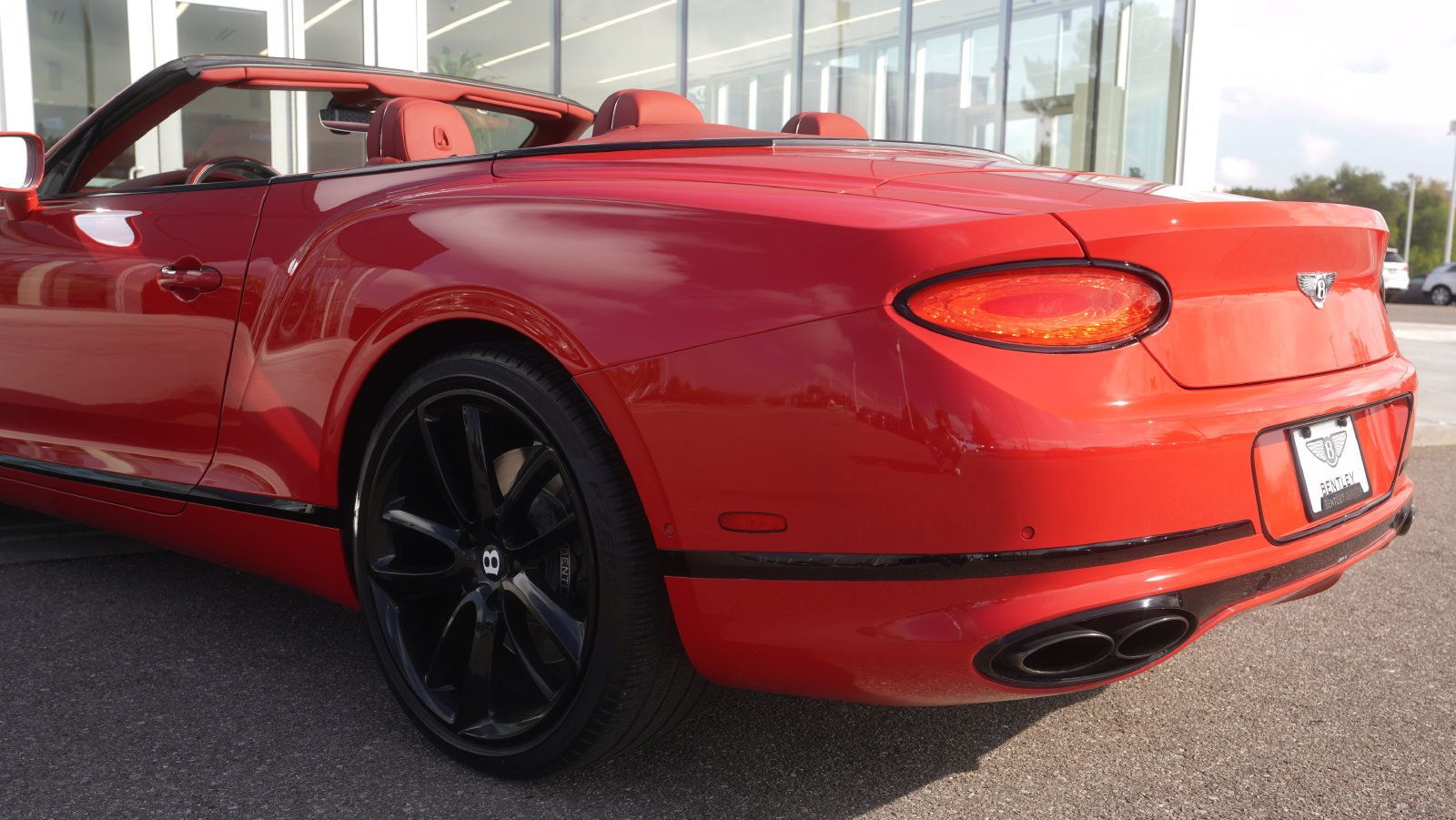 Certified 2022 Bentley Continental GT AWD/4WD image 10