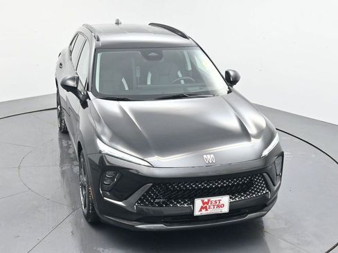 Used 2025 Buick Envision Sport Touring image 4