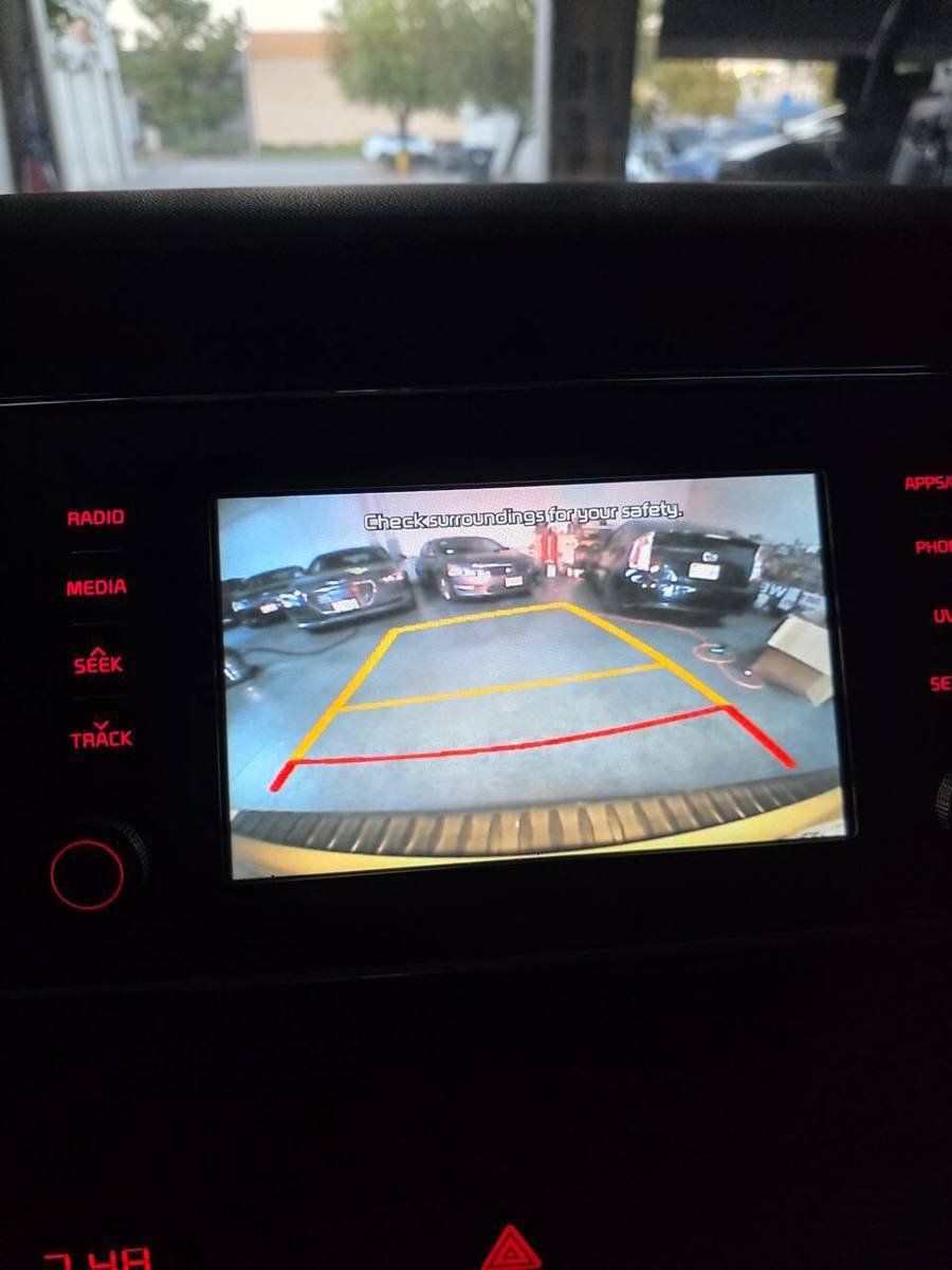 Used 2018 Kia Sedona EX FWD image 26
