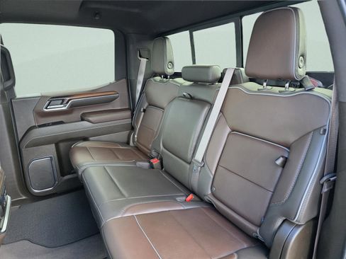 Used 2024 GMC Sierra 1500 Denali AWD/4WD image 23
