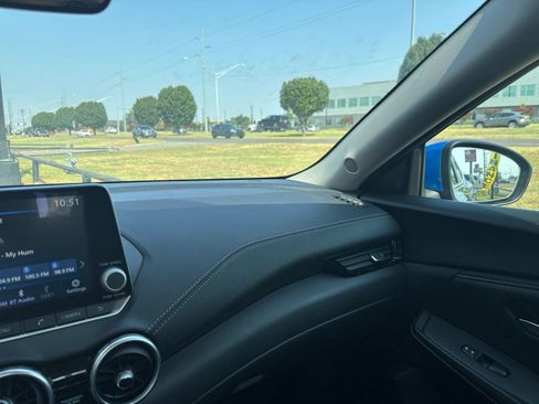 Used 2025 Nissan Sentra SV FWD image 28